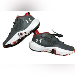 NWOB Under Armour Gray and Red Sneakers